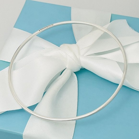 Tiffany & Co Wire Bangle Bracelet Stacking in Sterling Silver - Picture 2 of 6